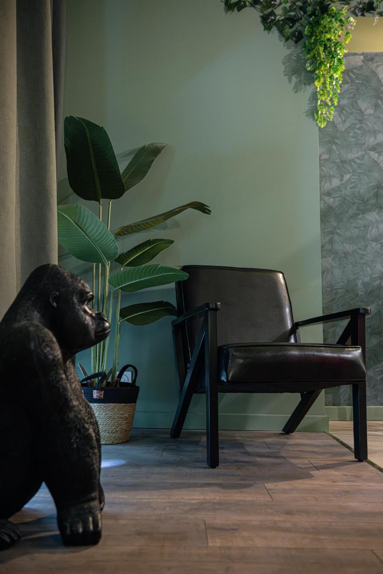 Secret Jungle - Love Room By Prim0 C0Nciergerie Royat Luaran gambar