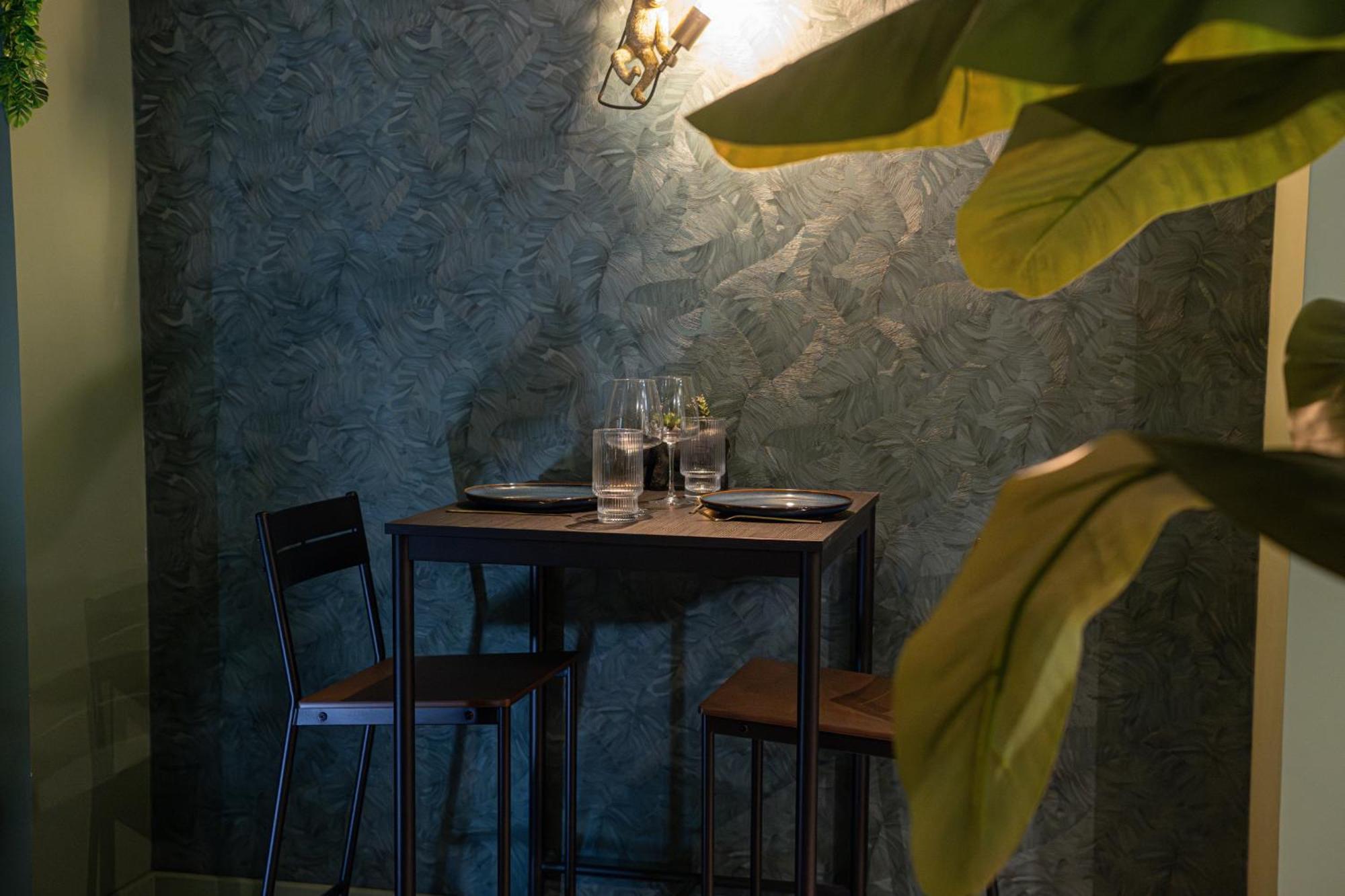 Secret Jungle - Love Room By Prim0 C0Nciergerie Royat Luaran gambar